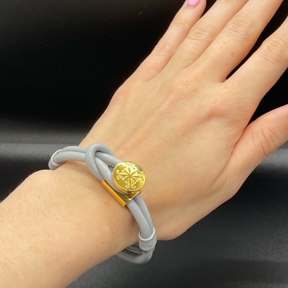 Gray leather bracelet ✨